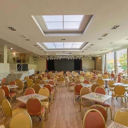 公寓式酒店 Alfagar Alto Da Colina 阿尔布费拉