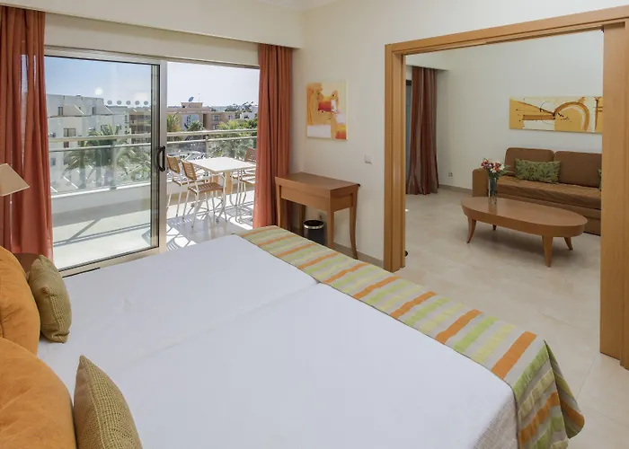 Aparthotel Alfagar Alto Da Colina