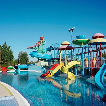 Alfagar Alto Da Colina Aparthotel 4*