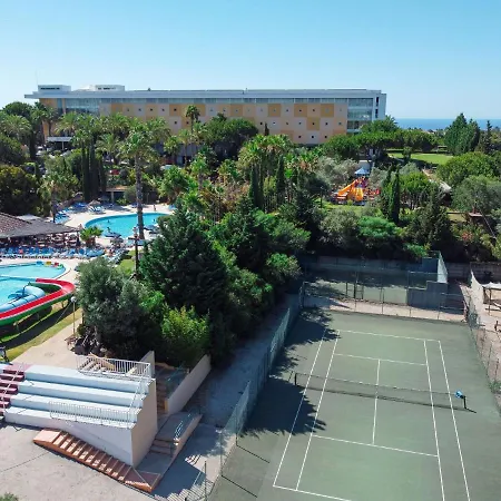 Alfagar Alto Da Colina Aparthotel 4*