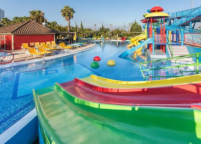 Ξενοδοχείο με διαμερίσματα Alfagar Alto Da Colina Αλμπουφέιρα