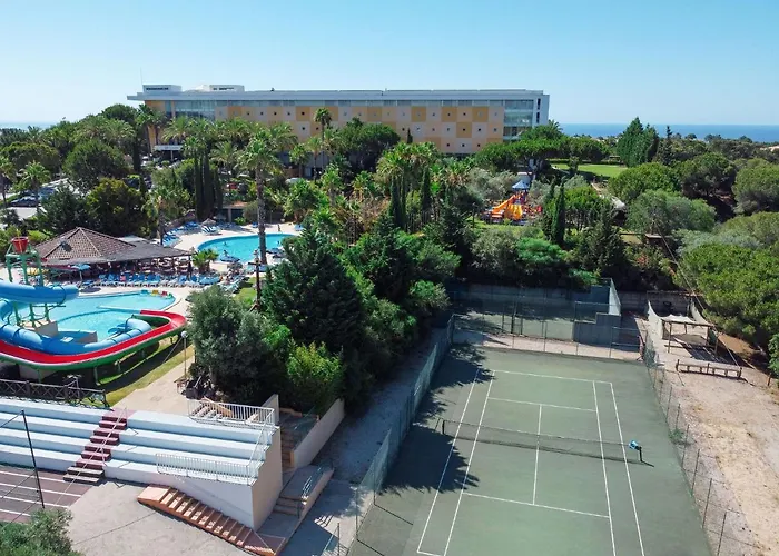 Alfagar Alto Da Colina Aparthotel 4*