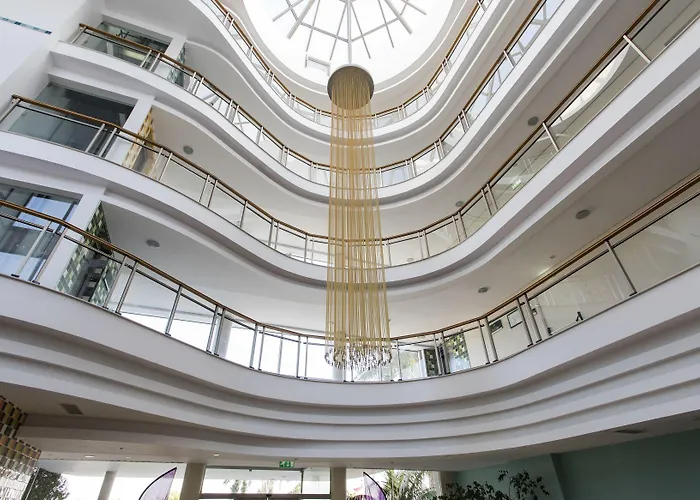 Ξενοδοχείο με διαμερίσματα Alfagar Alto Da Colina Αλμπουφέιρα