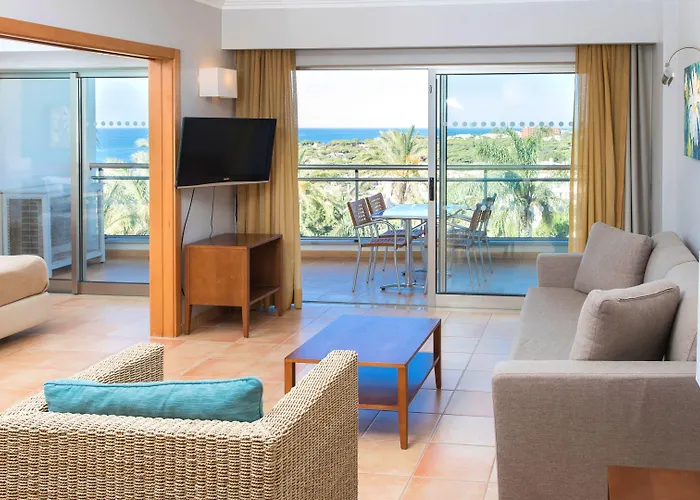 Ξενοδοχείο με διαμερίσματα Alfagar Alto Da Colina Αλμπουφέιρα